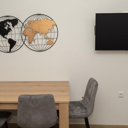 Lithos Suites 피니코운타 외부 사진